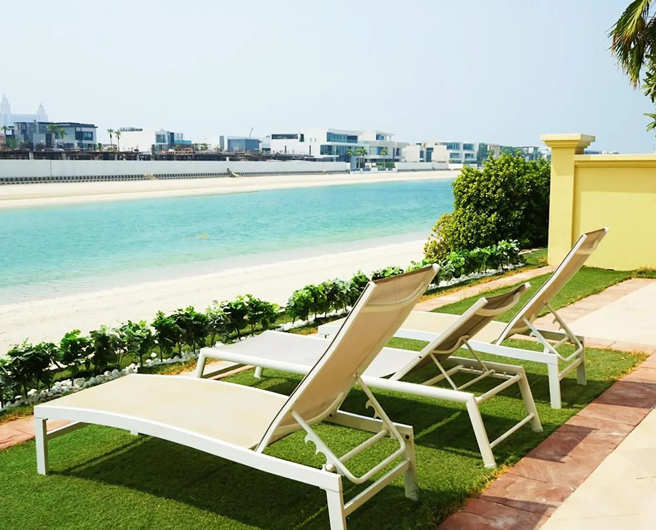 Luxe 4Br Villa On Palm Jumeirah With Beach Access Dubai